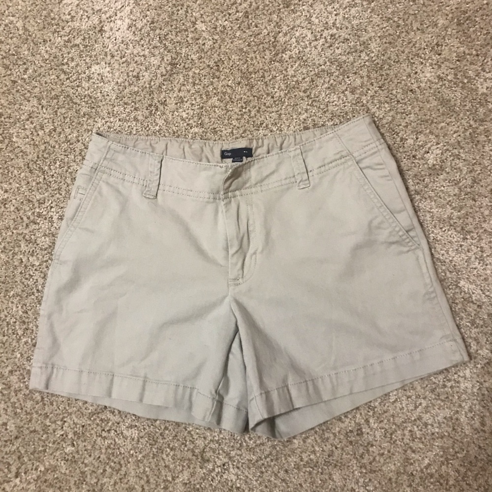 Gap shorts